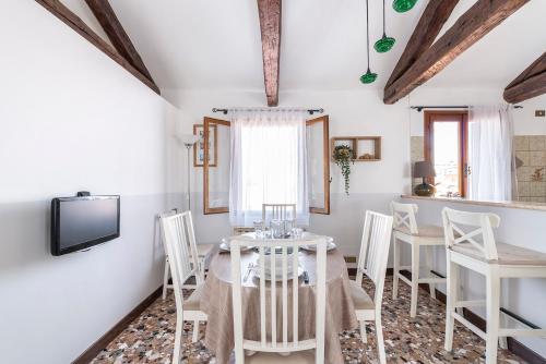 Colombina-Like at home- Air conditioned-3 bedrooms-fully equipped, Benátky (fotografie 8)