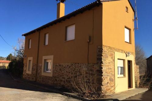  Se alquila casa rural muy cerca de Astorga in Otero de Escarpizo