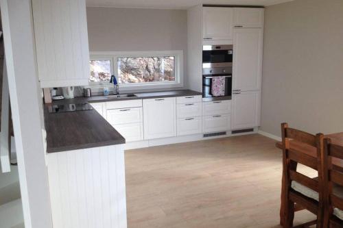 Kjøkken, Austefjordtunet 15 in Ytrebygda