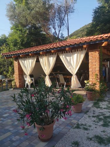  Apartments Olivera, Pension in Supetarska Draga