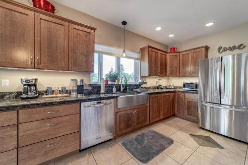 Logan's Landing - image 9