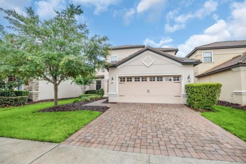 5 Bed 5 Bath Home Beautifully Designed! villa - image 2