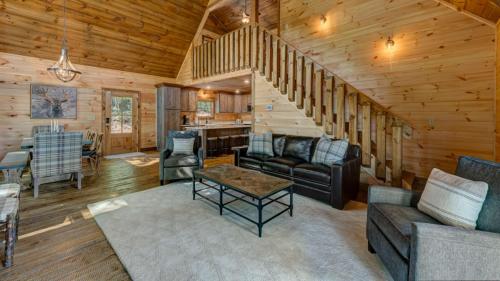 Sasquatch Chalet by Escape to Blue Ridge - image 7