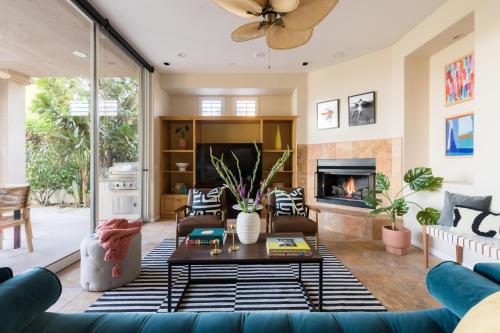 Jacinta by AvantStay LIC-065541 - main image