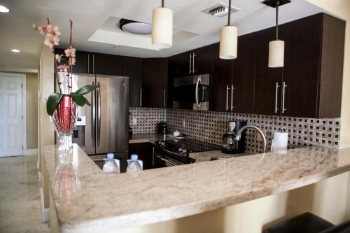 Kitchen, The Mutiny Hotel in Coconut Grove