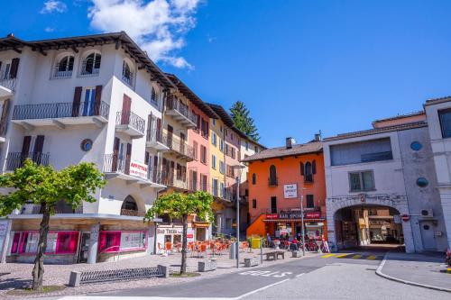 Casa Al Portico - Apartment - Ponte Tresa