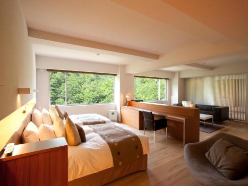 room detail thumbnail 0