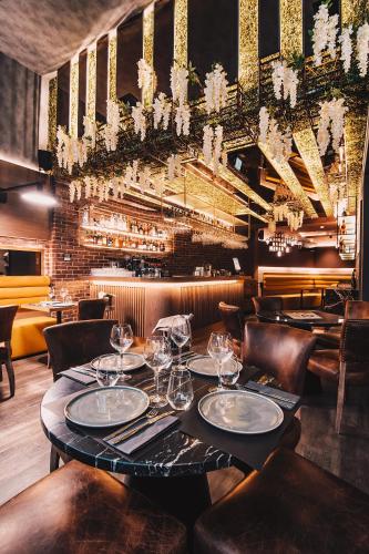 Project 3 Urban Chic Hotel - image 3