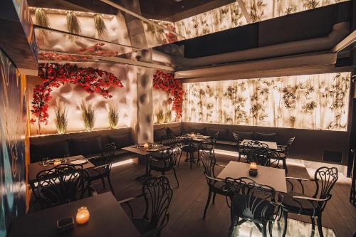 Project 3 Urban Chic Hotel - image 11