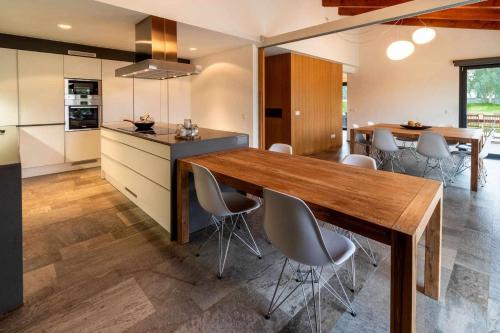 La Solfa casa aislada con piscina y jardín (La Solfa casa aislada con piscina y jardin) in 萊斯普雷塞斯