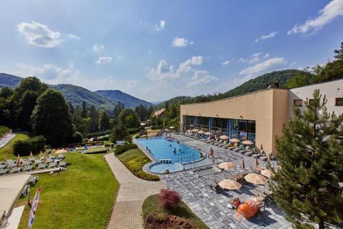 Hotel Sitno Forest Resort - Vyhne