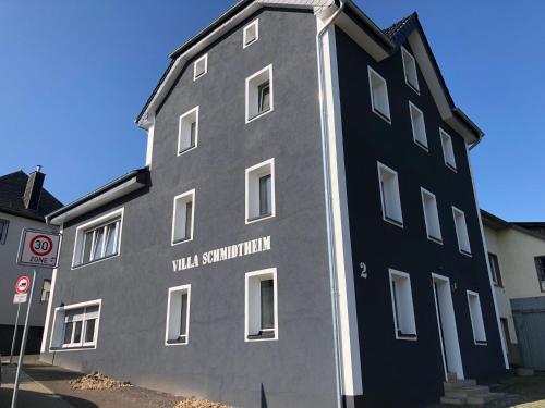Eifel - Luxuriöse Villa Schmidtheim inklusive WLAN und Fahrrädern am Marktplatz