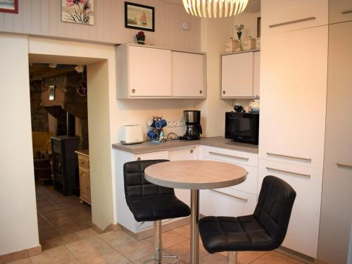 Maison Trégastel, 2 pièces, 3 personnes - FR-1-368-141 gîte à louer Kerédol