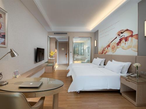 ヴィエナ ホテル シャジン (维也纳酒店沙井银座店)