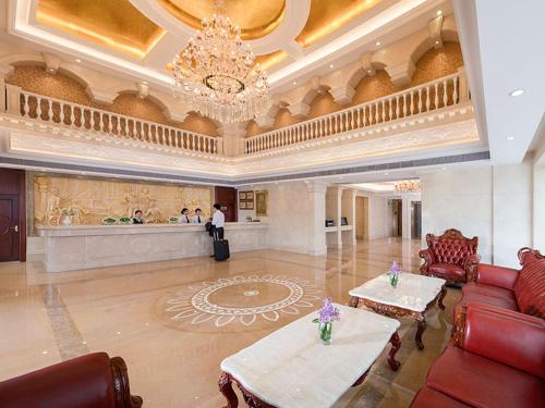 Vienna Hotel Shenzhen Shiyan Tongfuyu Branch photo