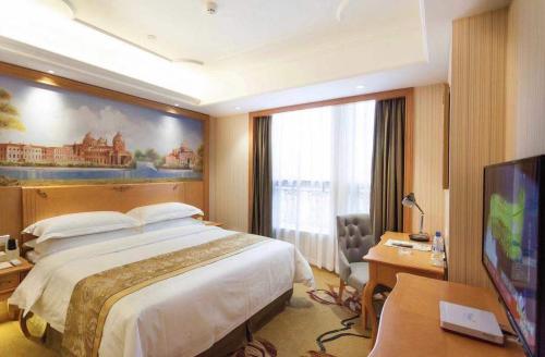 Vienna International Hotel Guizhou Weng'an Qilong Binfen Moer City photo 2