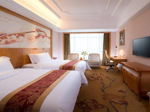 Vienna International Hotel Huazhou East Beijing Road – Huazhou (Maoming), IA