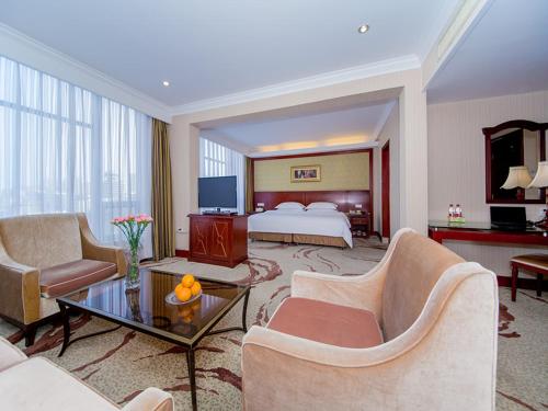 2 double beds