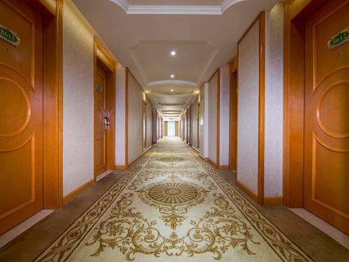 Vienna Hotel Shiyan Guangming Road