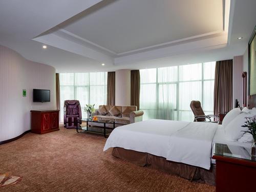 Vienna Hotel Huizhou Zhongxin