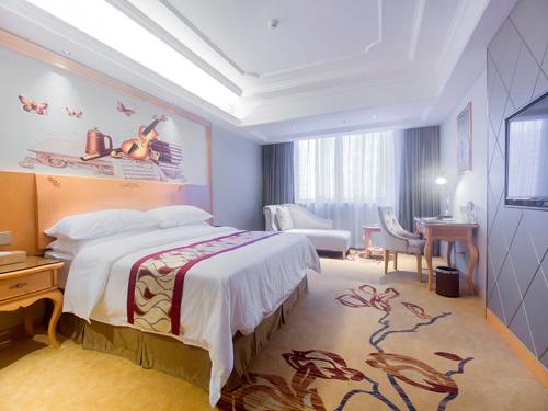 Vienna International Hotel Haikou West Bus Station photo 1
