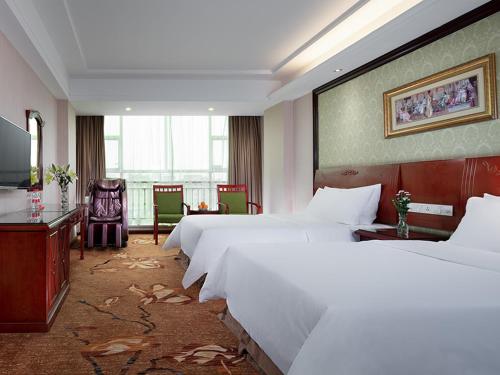 Vienna Hotel Huizhou Zhongxin