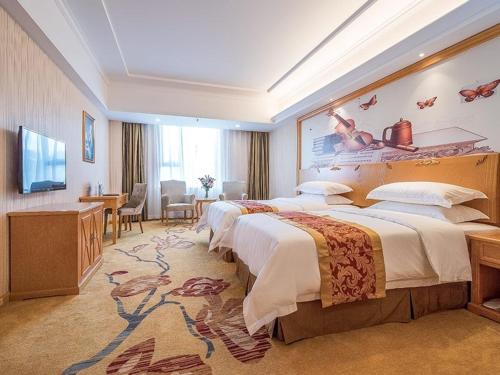 Vienna International Hotel Shenzhen Bantian Jihua Road Shangxue photo