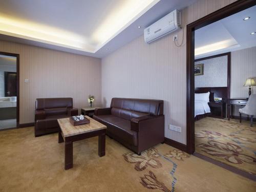 Vienna Hotel Shenzhen Shangjin Center