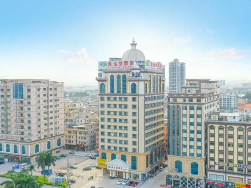Vienna Hotel Huizhou Zhongkai Chenjiang Avenue in Huệ Châu