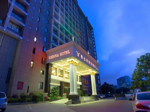 Vienna Hotel Changsha Gaoxin Lugu Park – Changsha, KY