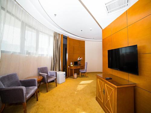 Vienna Hotel Shandong Yantao Golden Beach Taishan Road – Yantai, WV