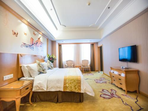 Vienna Hotel Hunan Shaodong Jinlong Ave