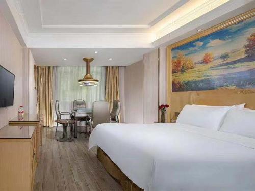 Vienna Hotel Huizhou Railway Station – Huizhou, IA