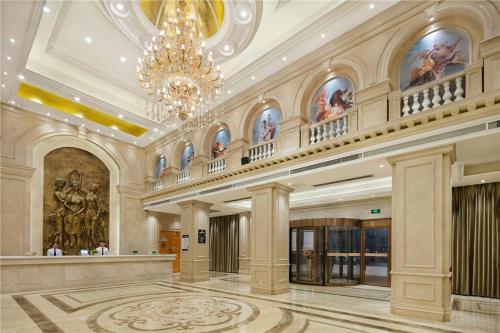 YAYUR Hotel Zhengzhou Guancheng District Zhongyuan Futa near Zhongyuan Tower