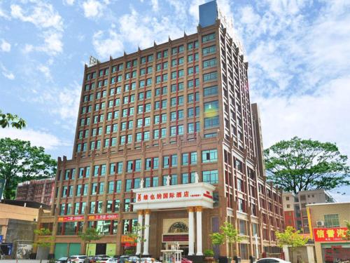 Vienna International Hotel Meizhou Dingzi Bridge