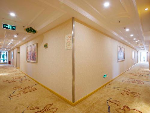 Vienna International Hotel Shenzhen Guangming Avenue