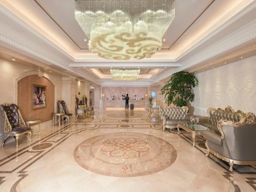 Vienna International Hotel Zhongshan Shiqi Daxin in Csungcsan