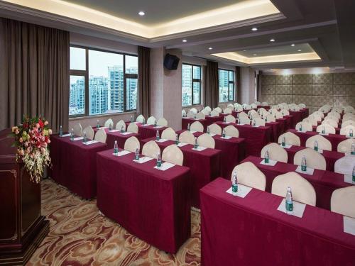 维也纳国际店广东中山石岐康华路店 维也纳国际店广东中山石岐康华路店