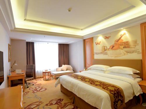 Vienna Hotel Shantou Chaoyang Mianxi Road