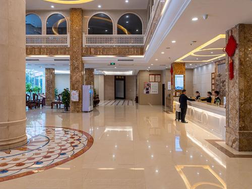 Vienna Hotel Guangxi Jinxi Zhongshan Park in Baise