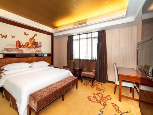 Vienna Hotel Zhaoqing Qixingyanpaifang