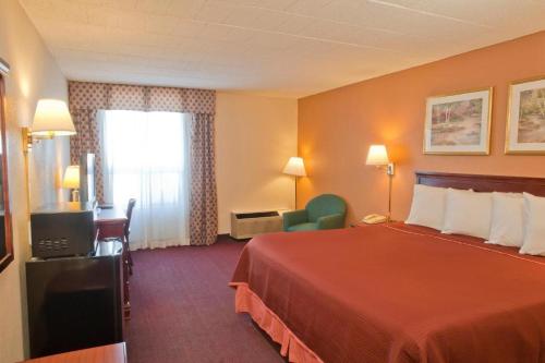 The Crossroads Inn - image 3