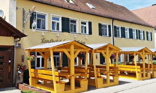 Landhotel zum Böhm - Hotel - Roth