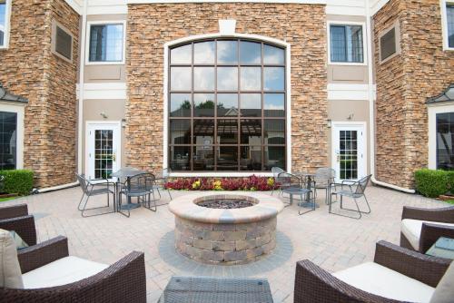 哥伦布机场驻桥套房酒店 哥伦布机场驻桥套房酒店