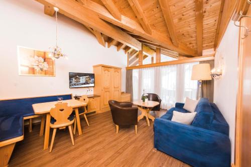 Waldpark Hotel Garni - image 7