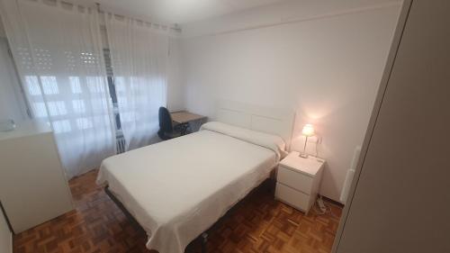  Libertad 10, piso céntrico en Gijón, con WIFI de 3 hab para 5 personas in 33203 Gijón