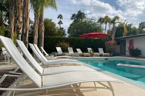 Casa Del Sol, a Mid-Century gem in the desert