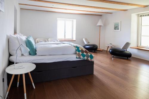 La Ferme de la Praz - Rooms with a View in La Praz, Schweiz