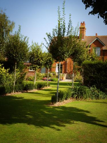 Walwyn Court Barns