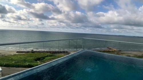 Apartamento con Piscina para Familias en Cielo Mar Cartagena photo 2